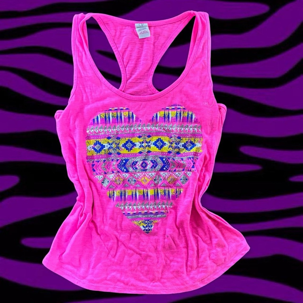 Y2k 2010s hot pink tank top with heart design size M